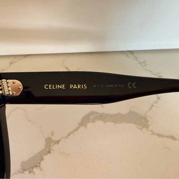 Celine Black CL4002UN Sunglasses with Case and Box - Picture 8 of 14